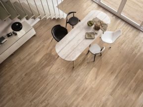 Marron Gres Porcellanato Effetto Legno Parquet Piacenza