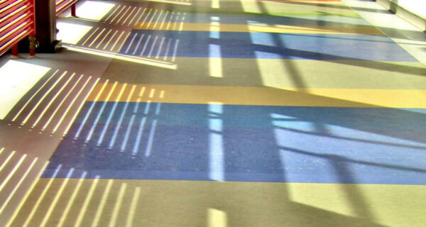 il pavimento in linoleum